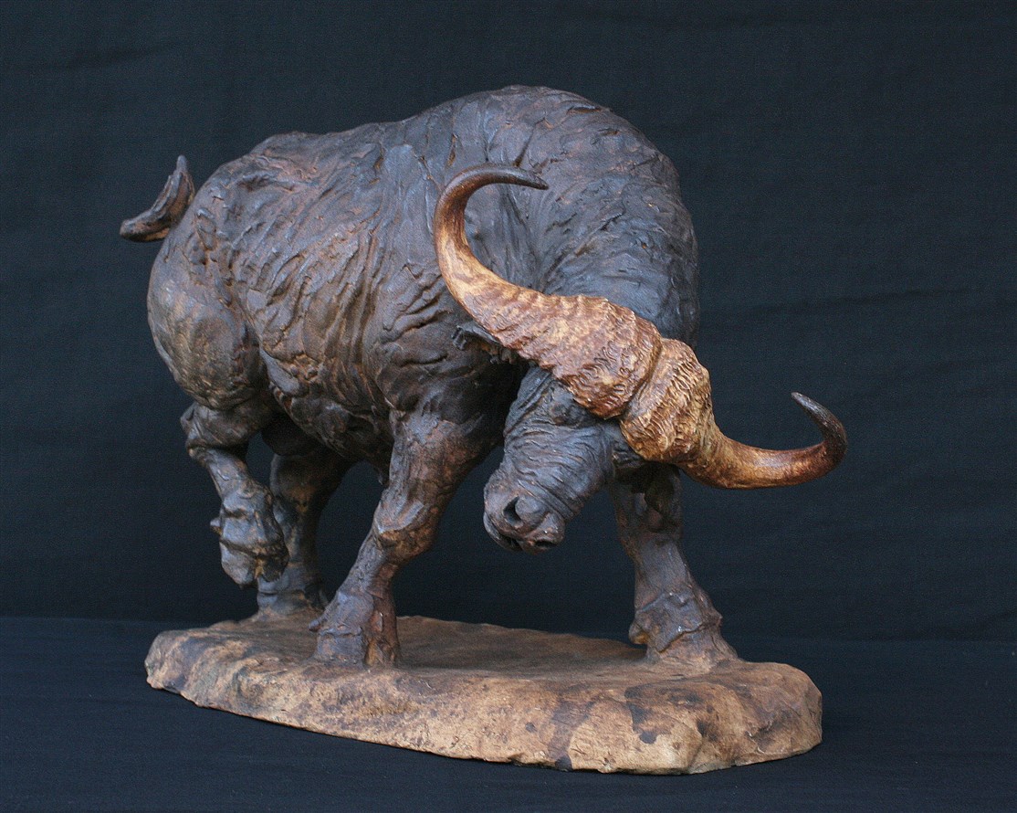 'African Buffalo'
Unique stoneware, Alan Waring 2010